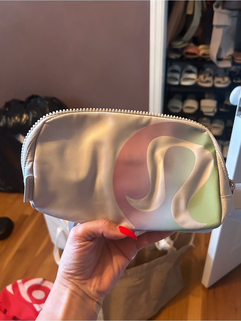 NWOT Lululemon crossbodY